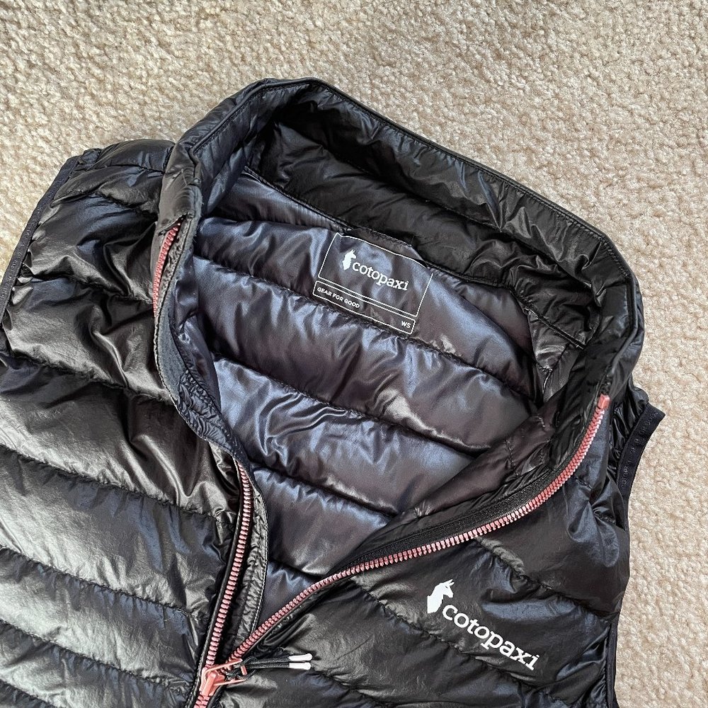 Cotopaxi Fuego Down Vest / Black / Small